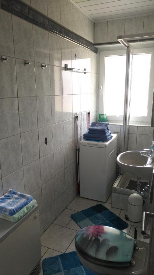 Haus Tertius - Strand- Und Hafennahe Ruhige Ferienwohnung Busum Bagian luar foto