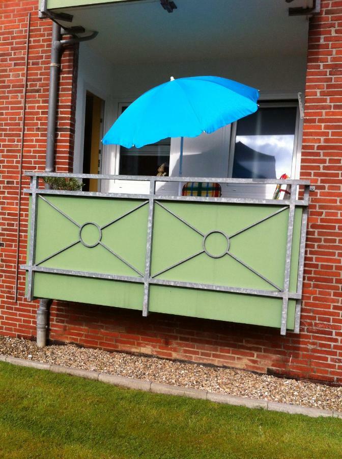 Haus Tertius - Strand- Und Hafennahe Ruhige Ferienwohnung Busum Bagian luar foto