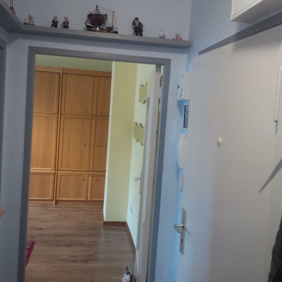 Haus Tertius - Strand- Und Hafennahe Ruhige Ferienwohnung Busum Bagian luar foto