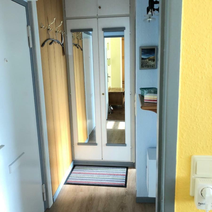 Haus Tertius - Strand- Und Hafennahe Ruhige Ferienwohnung Busum Bagian luar foto