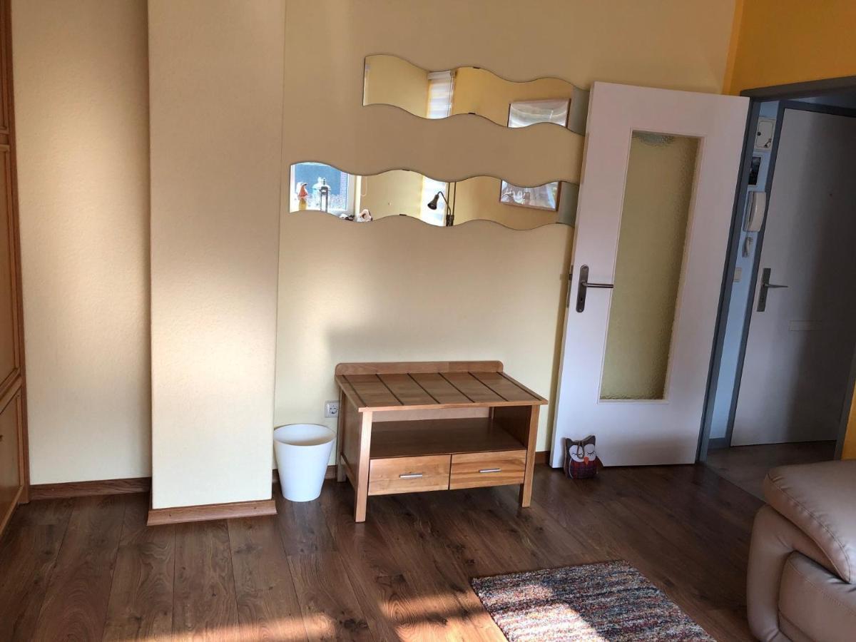 Haus Tertius - Strand- Und Hafennahe Ruhige Ferienwohnung Busum Bagian luar foto